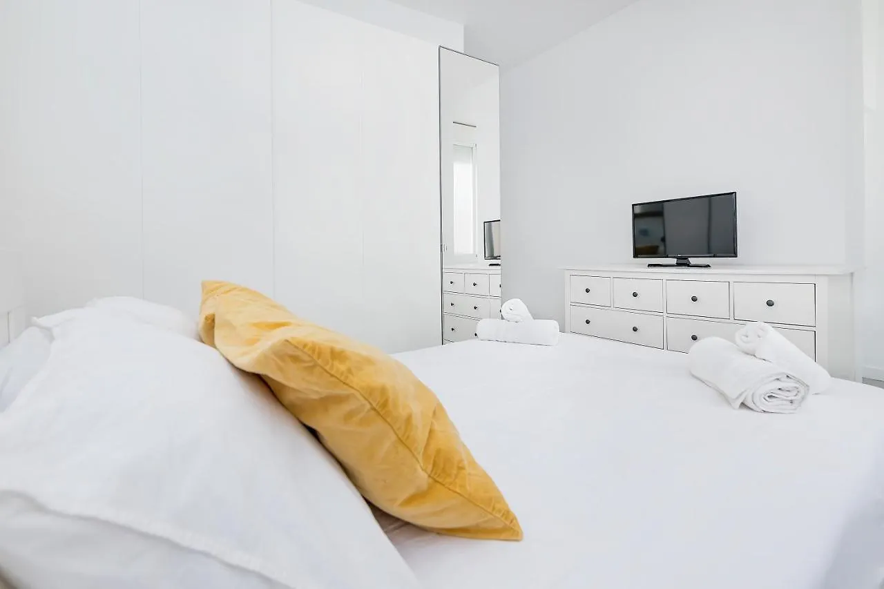 Homey Apt- Atico Con Vistas A La Catedral Malaga Apartment
